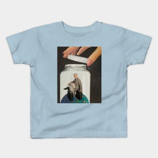 Putting A Cap On Travel Kids T-Shirt